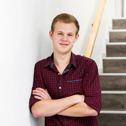 Niklas Löw
